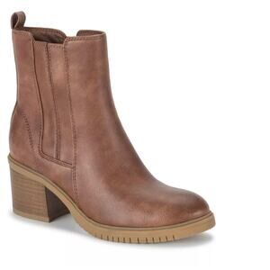 Baretraps Women Feeney Faux Leather Zipper Bootie Brown Block Heel NWT Size 7.5M